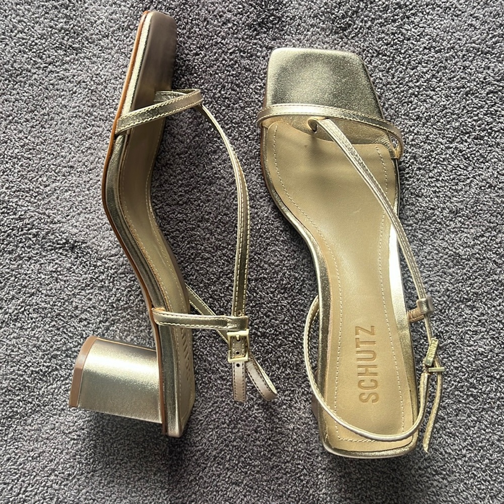 Schultz Heels 6.5